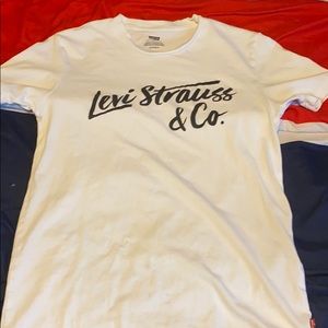 Levi’s cotton tee